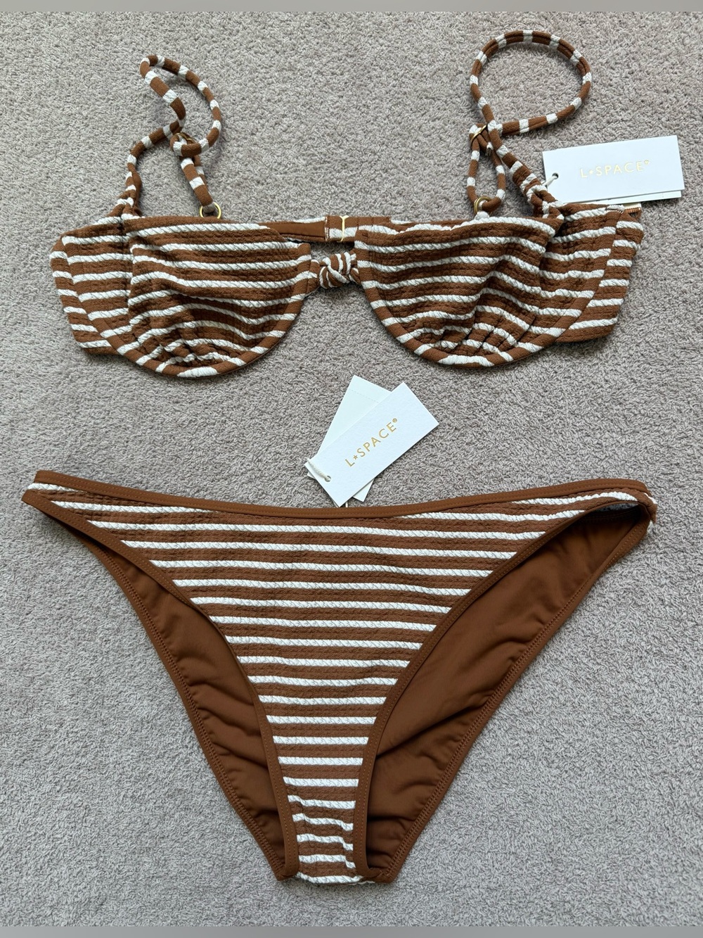 l*space x REVOLVE - SET - Tulip Top /Suzi Bottom Classic - BROWN SUGAR